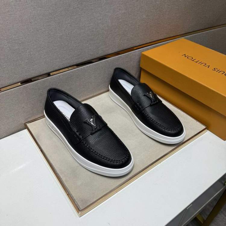 Picture of Louis Vuitton Shoes _SKULVsz38-44hnq120116076